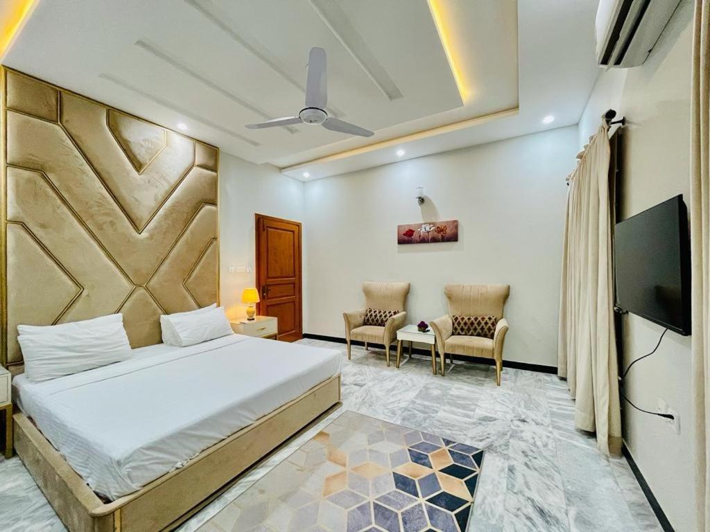 Homey Islamabad Extérieur photo