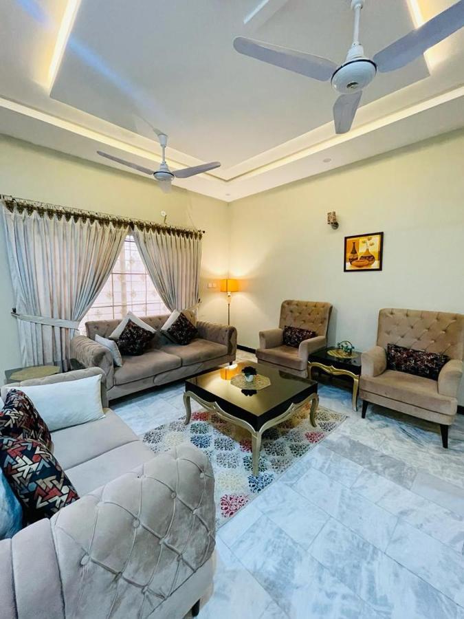 Homey Islamabad Extérieur photo